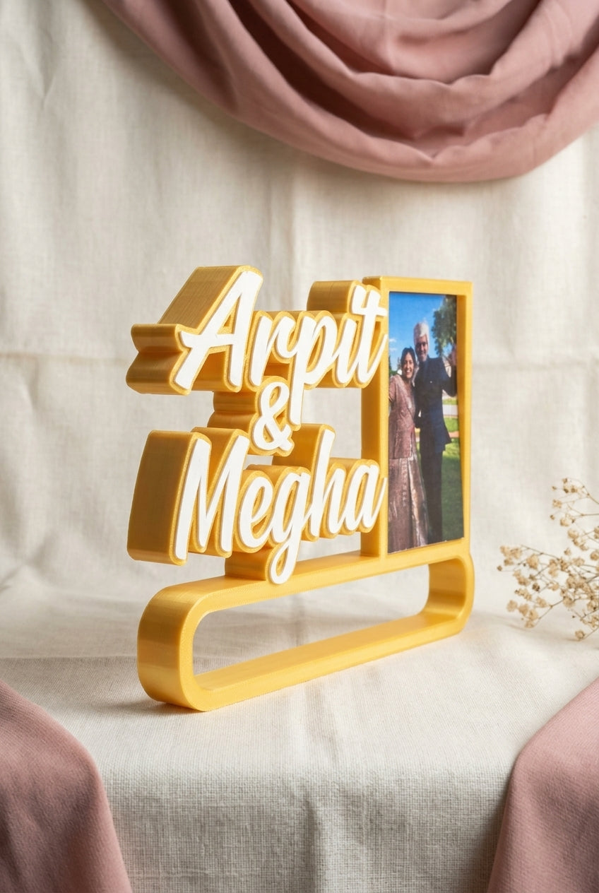 EverUs — Personalized Couple Name Photo Frame