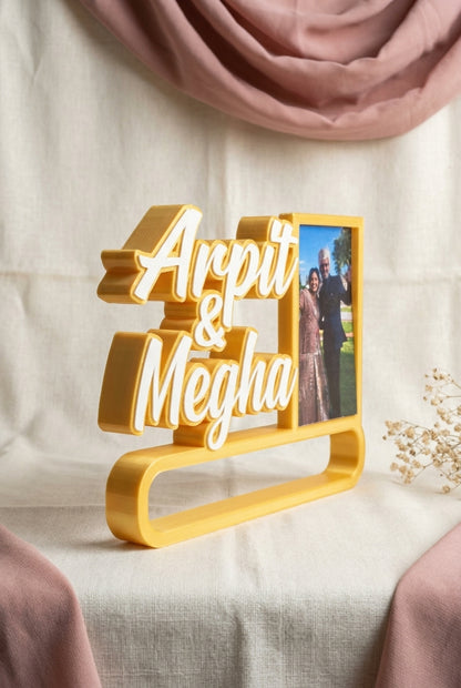 EverUs — Personalized Couple Name Photo Frame